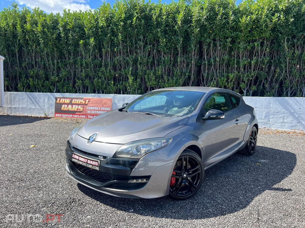 Renault Mégane Coupe 2.0 T 16V RS