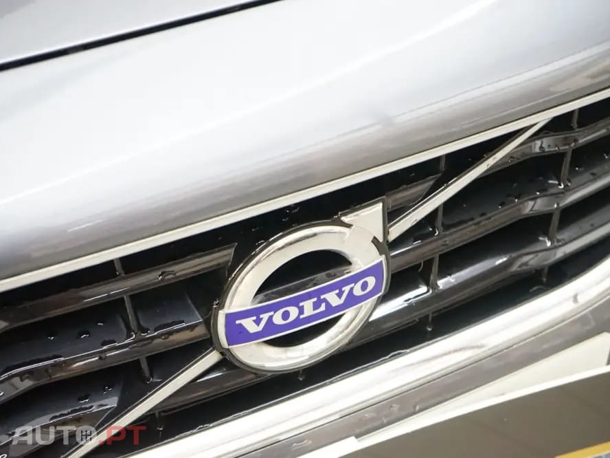 Volvo V40 1.6 D2 Summum