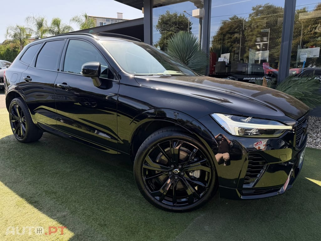 Volvo XC 60 2.0 T6 PHEV Black Edition AWD — fotografia 11