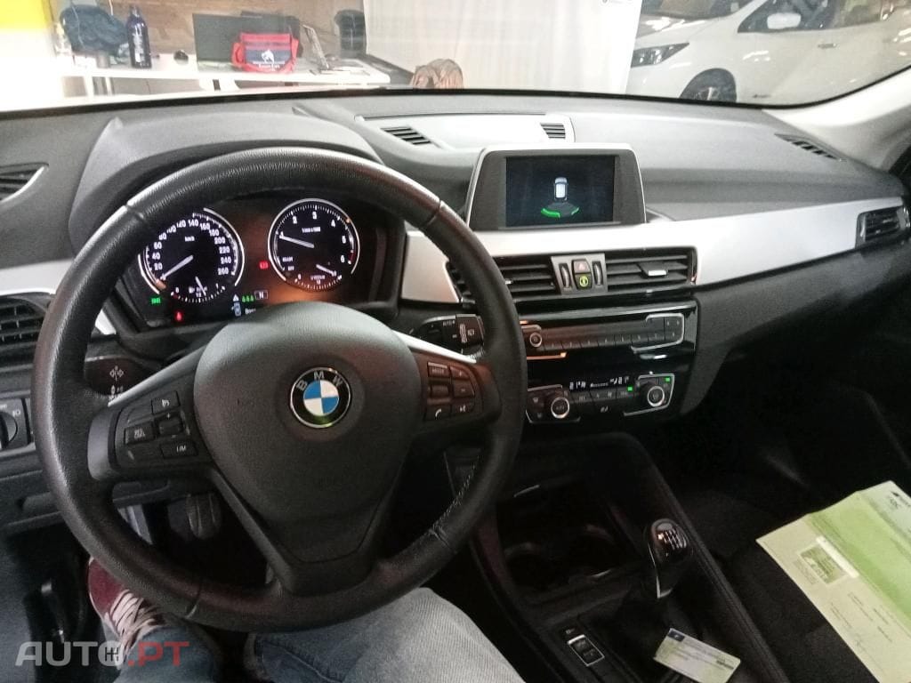 BMW X1 16 d sDrive Advantage