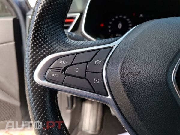 Renault Clio TCe 90 RS Line