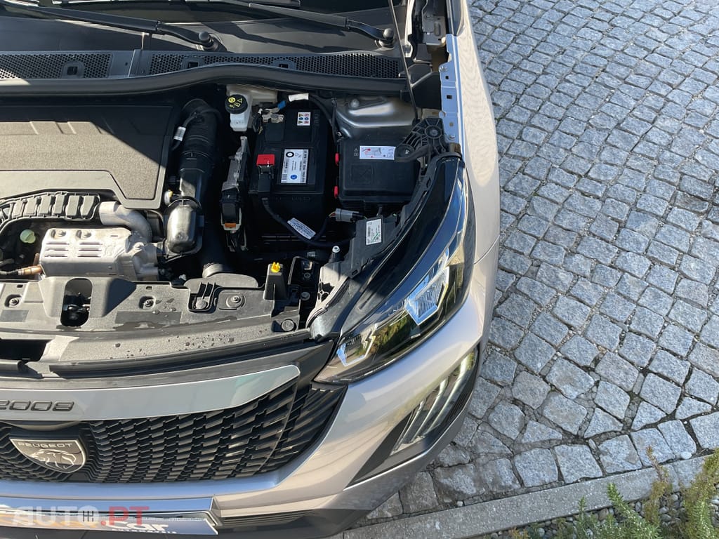 Peugeot 2008 1.2 PureTech Active Pack