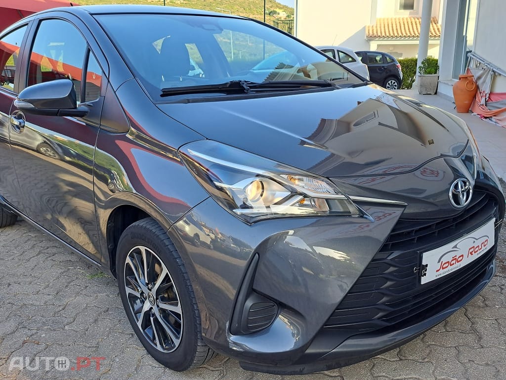 Toyota Yaris VVT-i Comfort
