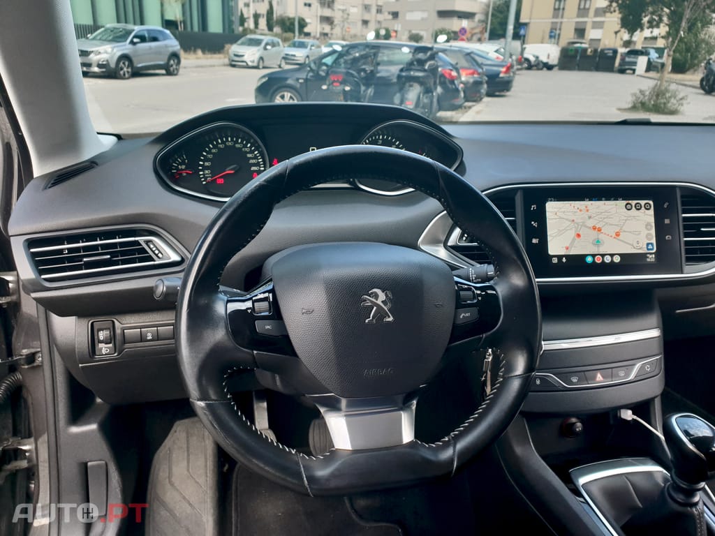 Peugeot 308 1.5 BlueHDi Style