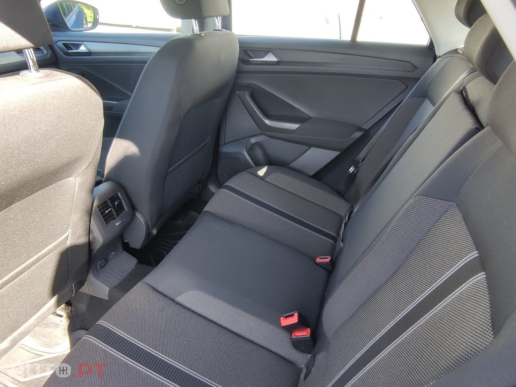 Volkswagen T-Roc 1.6 TDI Style