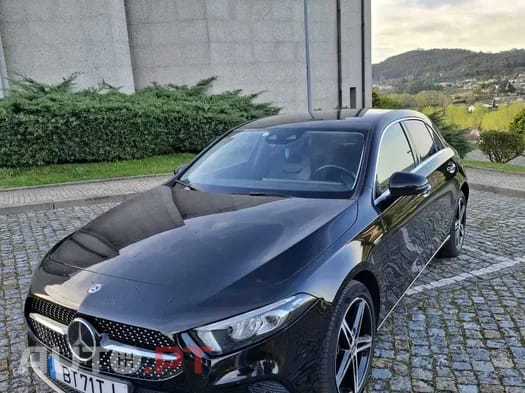 Mercedes-Benz A 250 progressive line 8G DCT