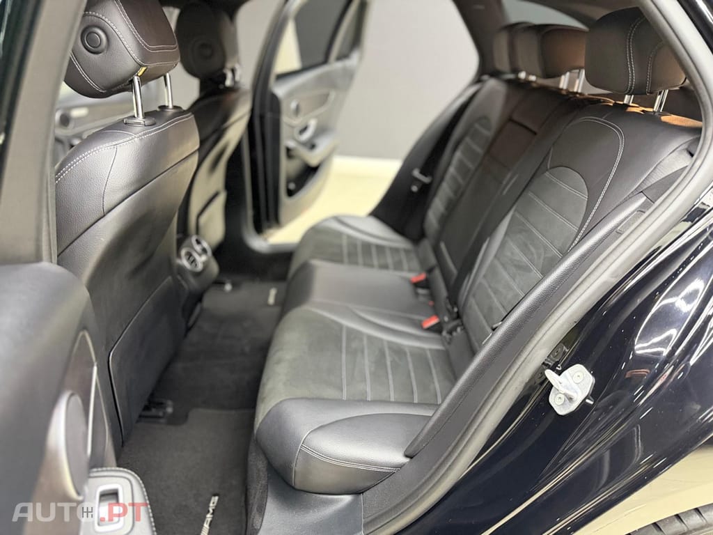 Mercedes-Benz C 220 d AMG Line