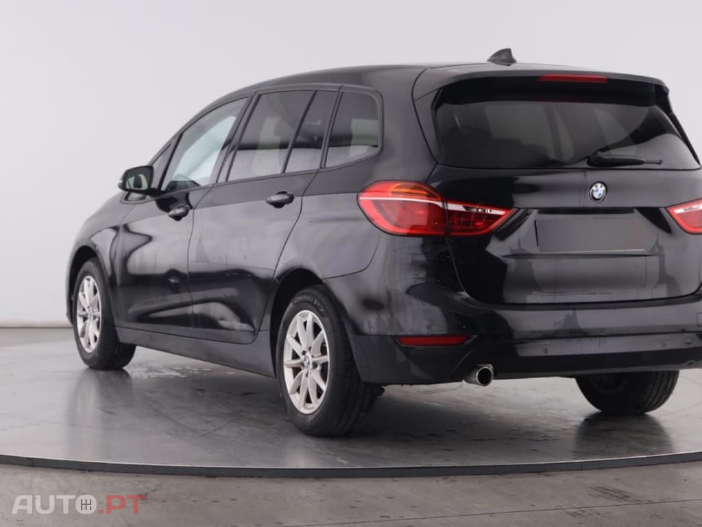 BMW 216 d 7L Advantage Auto