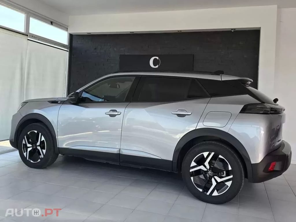 Peugeot E-2008 54 kWh Allure