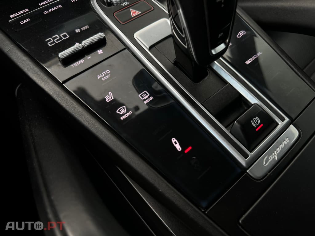 Porsche Cayenne E-Hybrid Tiptronic S
