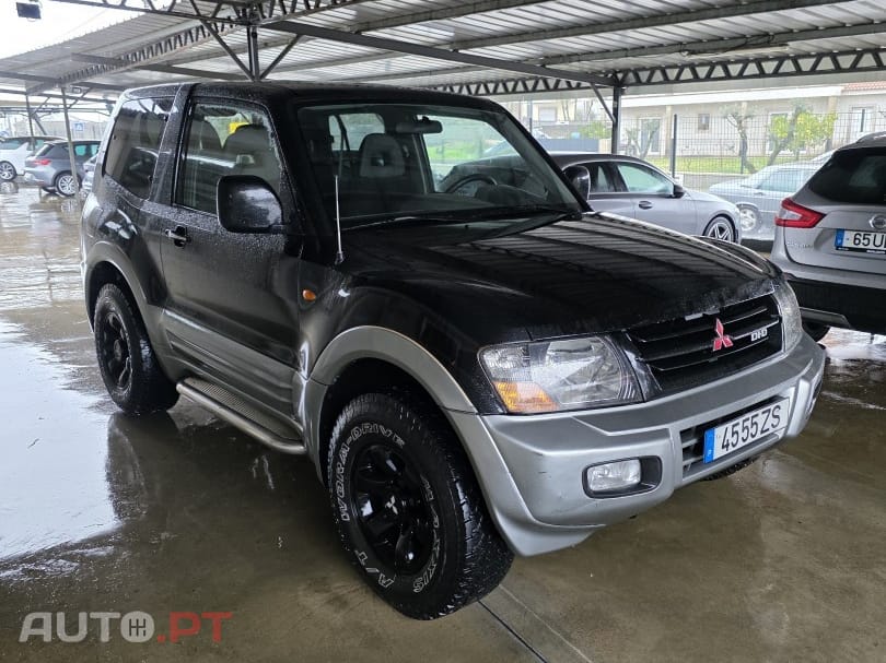 Mitsubishi Pajero 3.2 DI-D GLS ABS+EC+TA