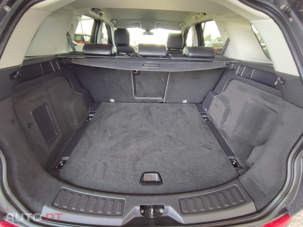 Land Rover Discovery Sport 2.0 eD4 HSE