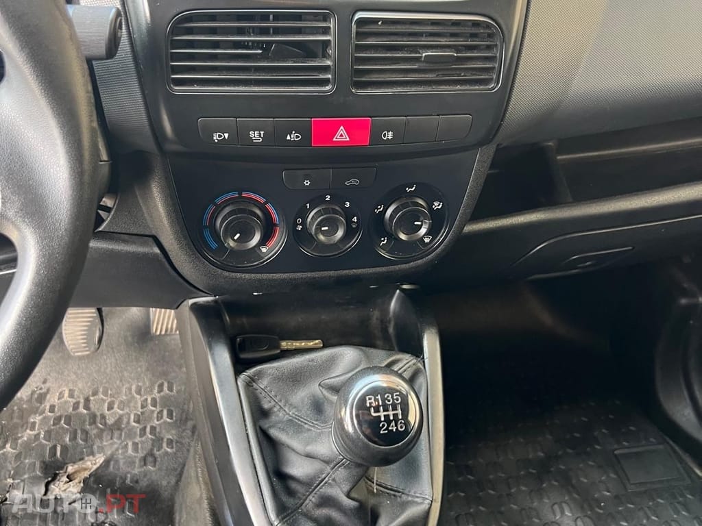 Fiat Doblo Maxi isotérmica