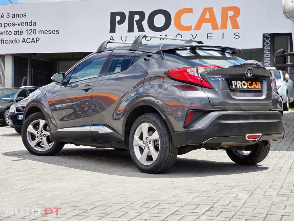 Toyota C-HR 1.2T Comfort