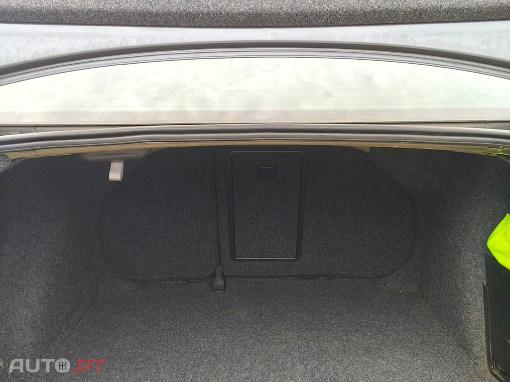 Volkswagen Jetta 1.9 TDi Confortline
