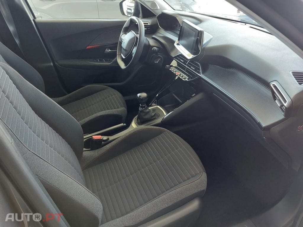 Peugeot 2008 1.5 BlueHDi Active Pack