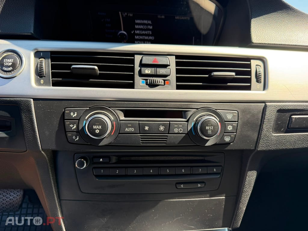 BMW 320 d Auto