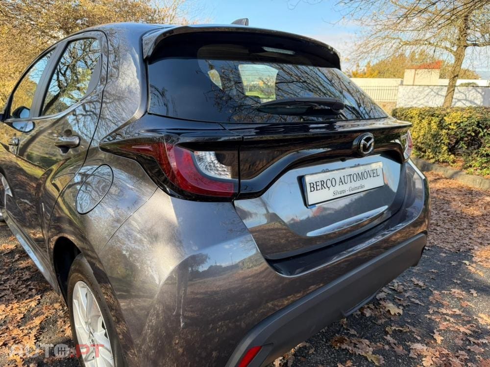 Mazda 2 1.5 L Hybrid VVT-i Agile