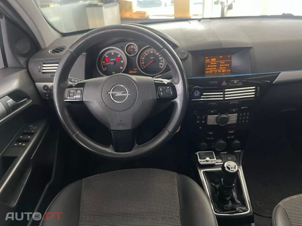 Opel Astra Caravan 1.7 CDTi Cosmo ecoFLEX