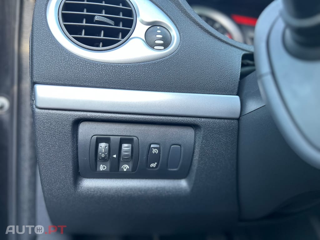 Renault Clio 1.5DCi Van