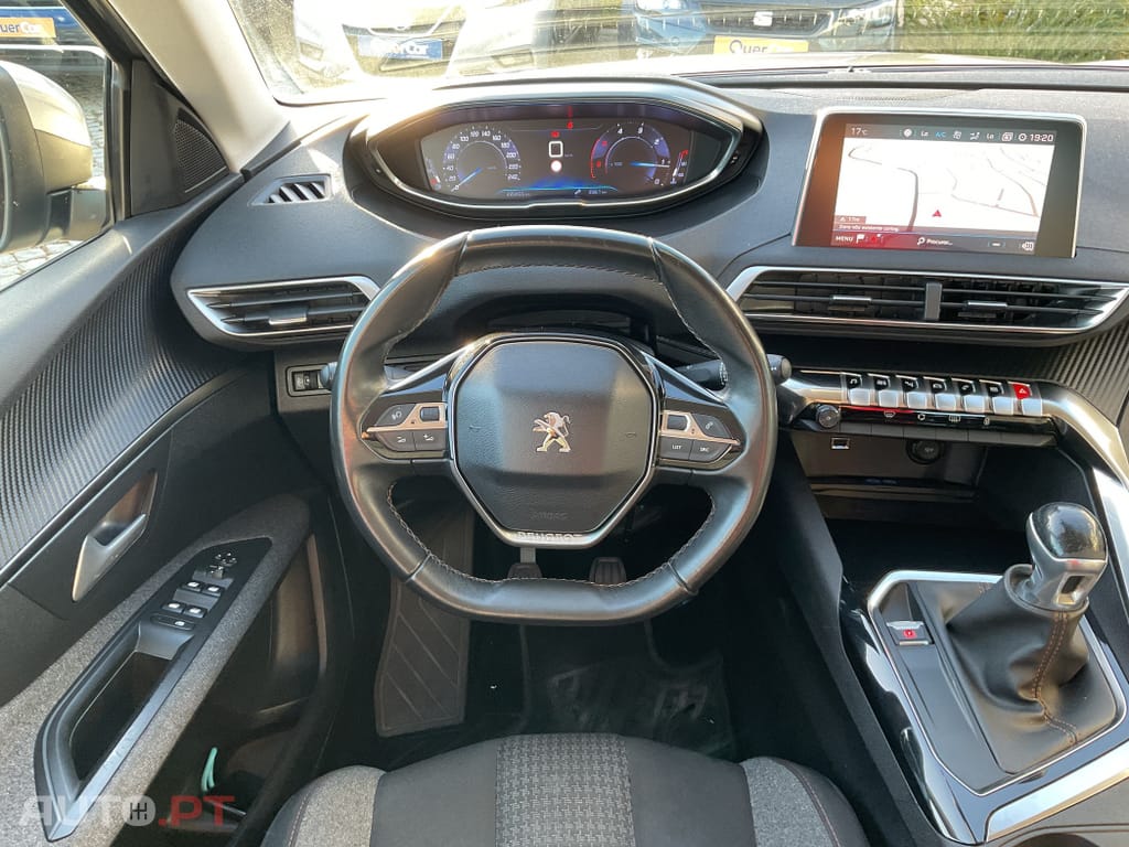 Peugeot 3008 1.6 BlueHDi Active