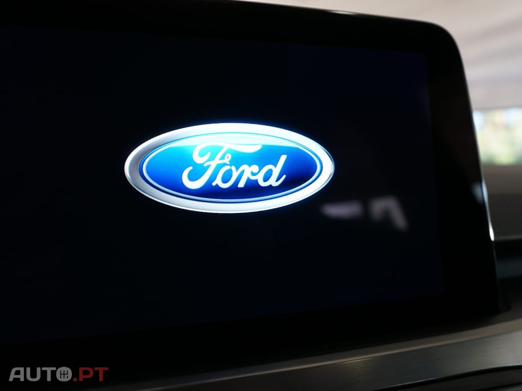 Ford Kuga 1.5 TDCi EcoBlue Titanium
