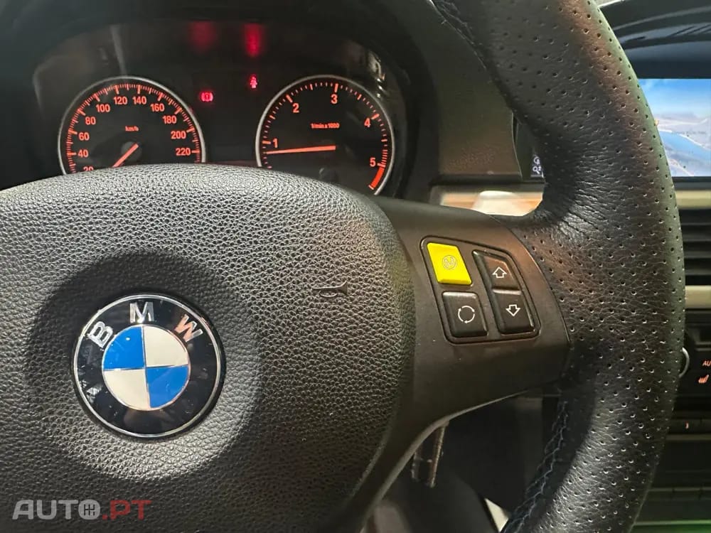 BMW 318 d Pack M