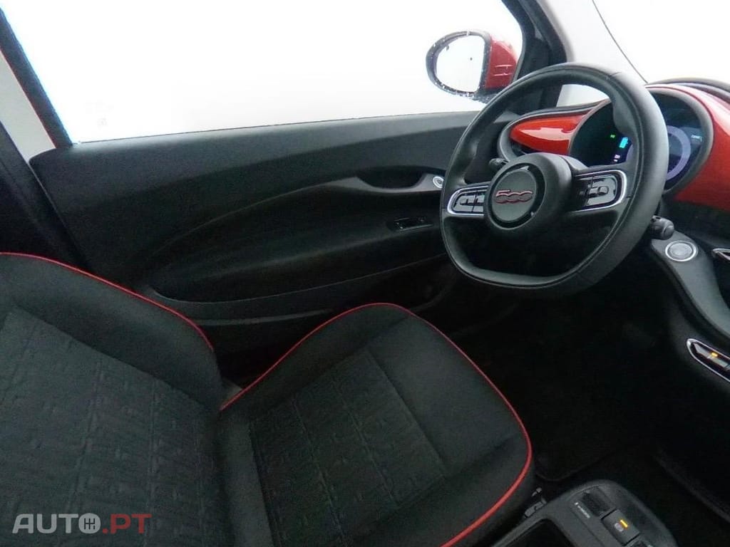Fiat 500 42 kWh RED