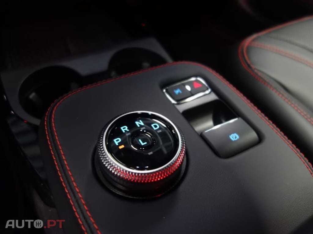 Ford Mustang Mach-E 76 kWh I.V.A DEDUTÍVEL