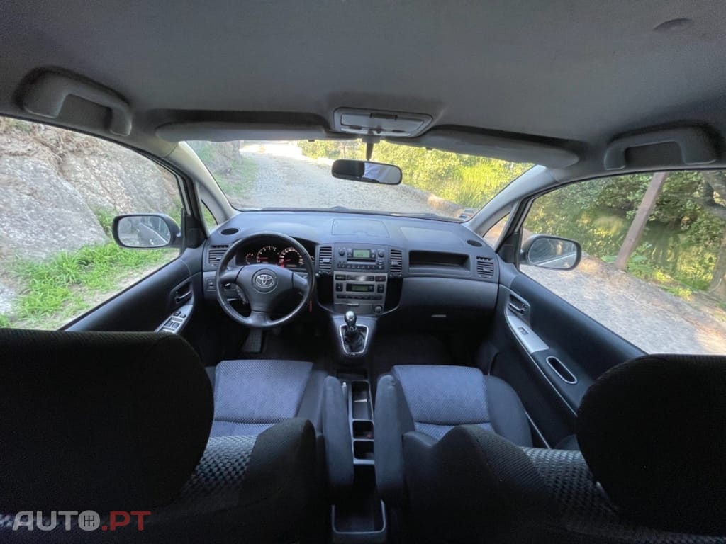 Toyota Corolla Verso 2.0 D4-D