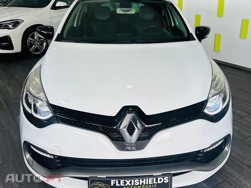 Renault Clio 1.6 T RS Trophy EDC