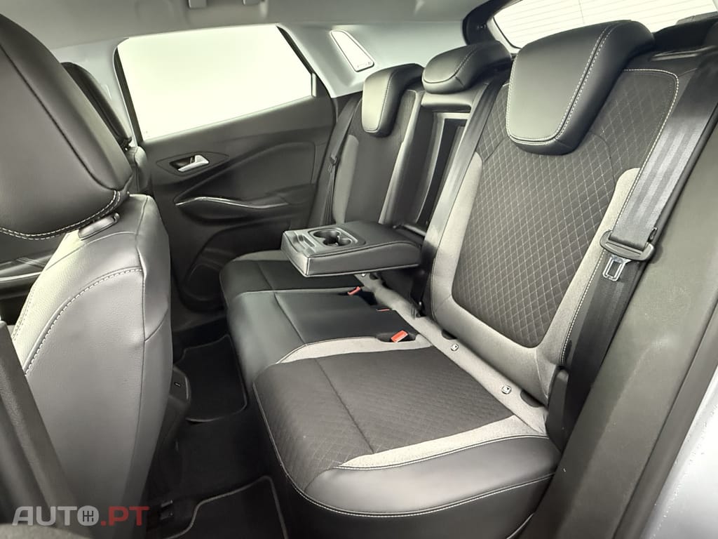 Opel Grandland (X) 1.6 T PHEV Ultimate