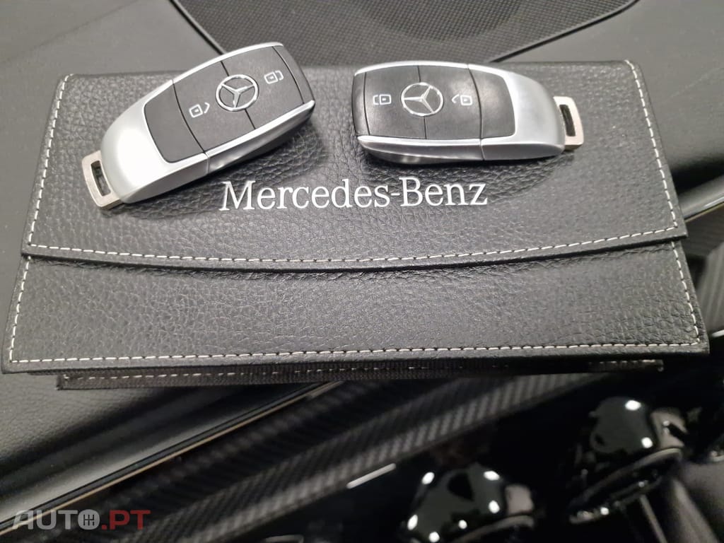 Mercedes-Benz A 250 E STYLE PLUS Hibrido Plug-In