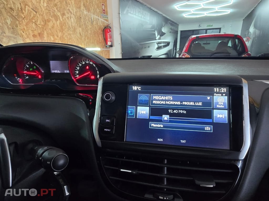 Peugeot 208 1.2 e-VTi Active