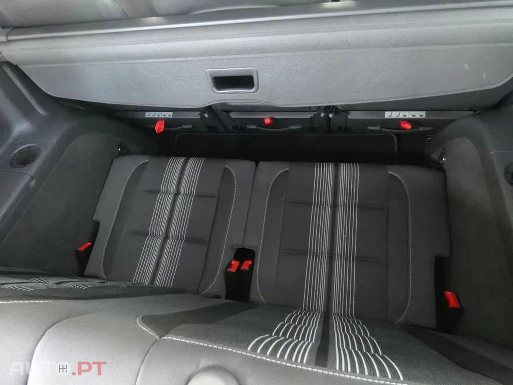 Volkswagen Touran 2.0 TDI DPF MATCH