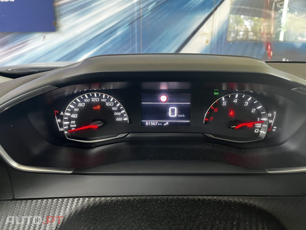 Peugeot 2008 1.2 PureTech Active Pack