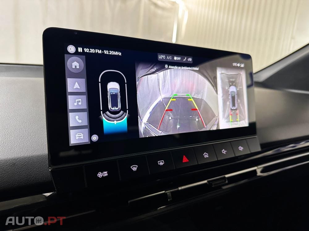 MG MG4 77 kWh Extended Range Luxury