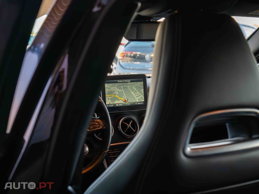 Mercedes-Benz A 180 d AMG Line Aut.