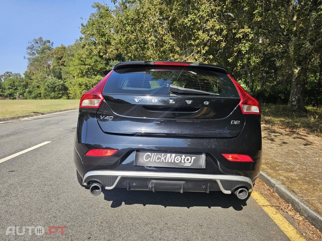 Volvo V40 1.6 D2 R-Design Momentum