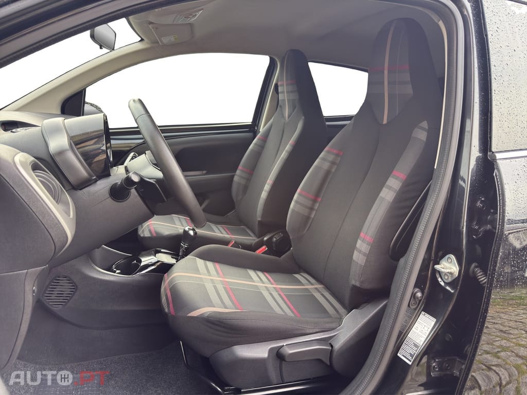 Peugeot 108 1.0 VTi Allure ETG5