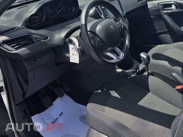 Peugeot 208 1.2 PureTech Active
