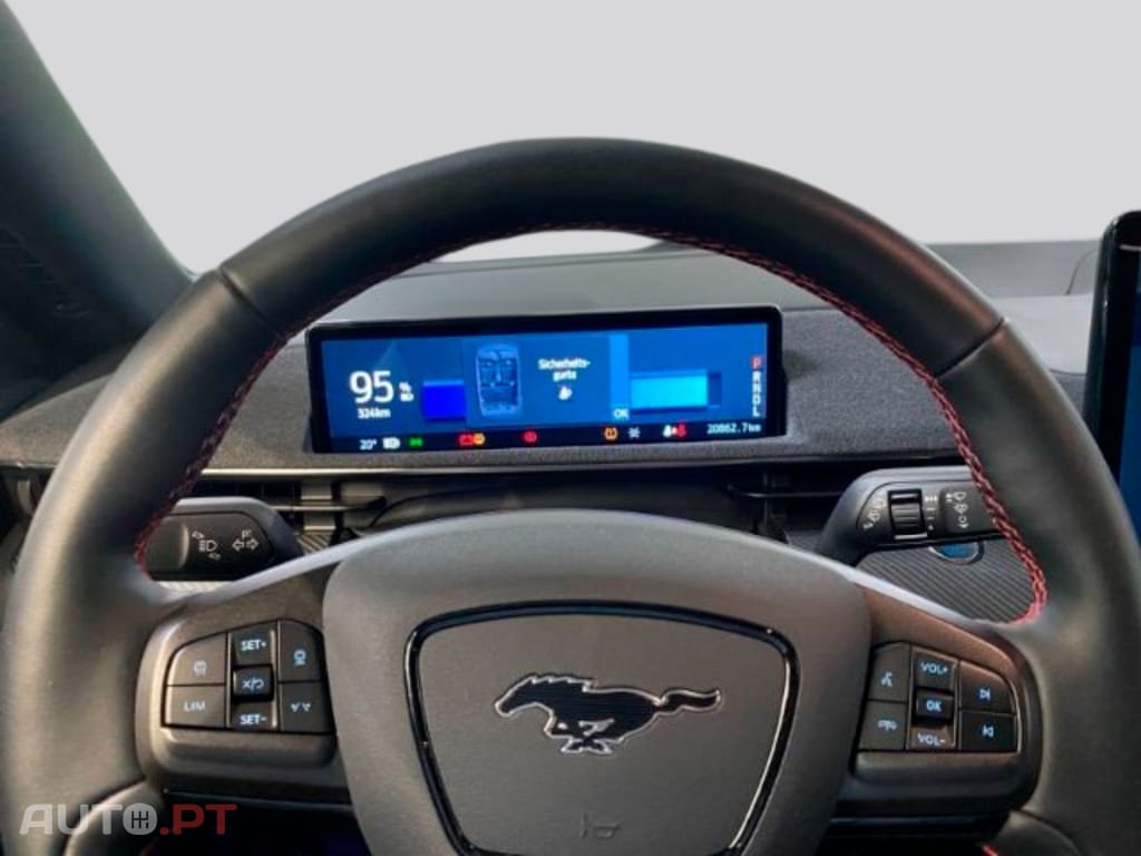 Ford Mustang Mach-E I.V.A DEDUTIVEL AWD 