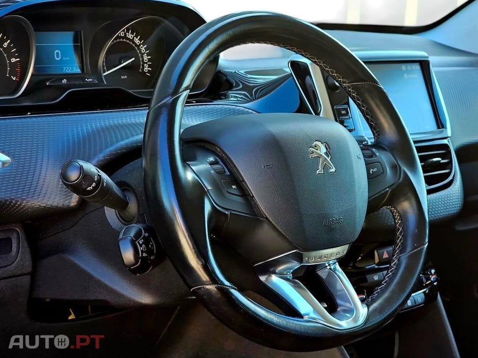 Peugeot 208 1.2 PureTech Allure