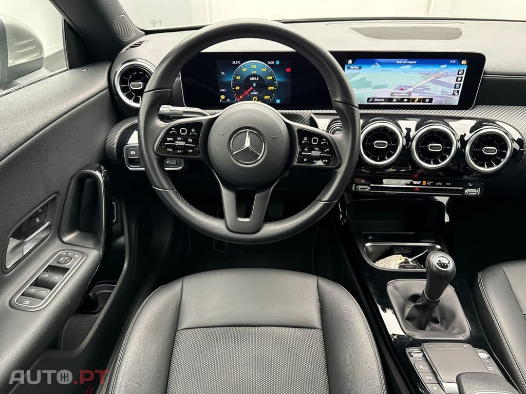Mercedes-Benz CLA 180 d Business Solutions