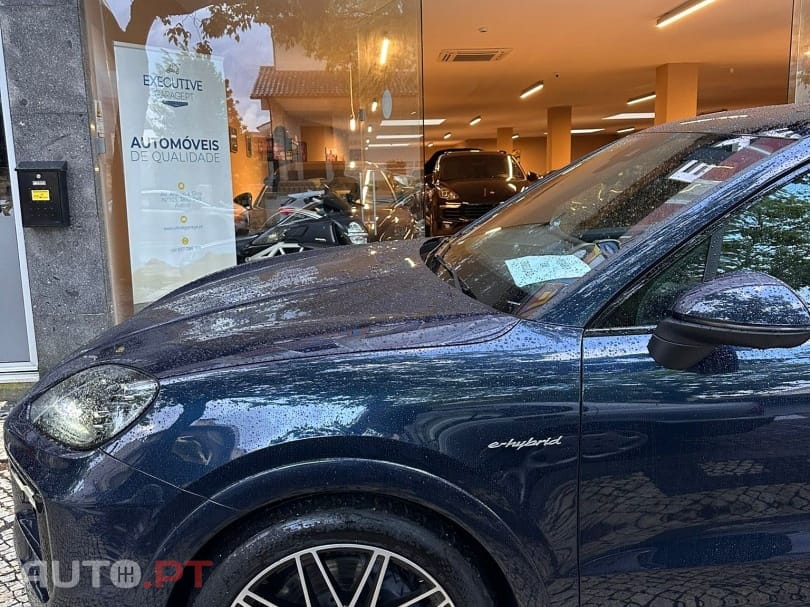 Porsche Cayenne E-Hybrid Tiptronic S Black Edition