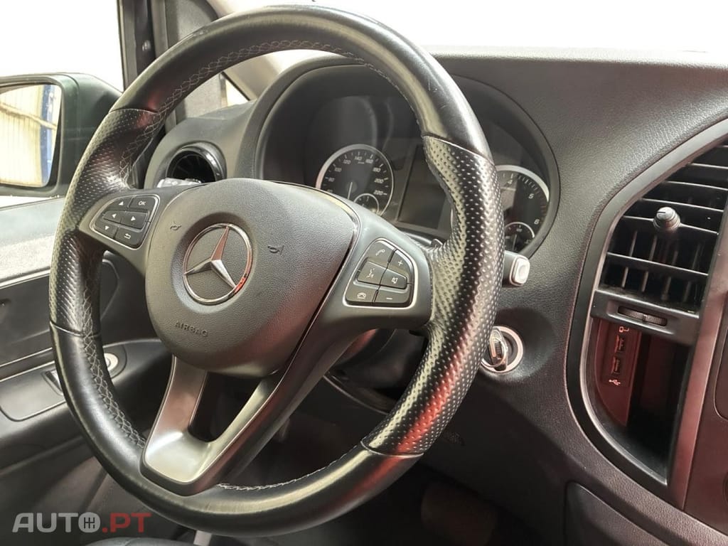 Mercedes-Benz Vito Vito Tourer 114 CDi Extra Long 9G-Tronic RWD Pro