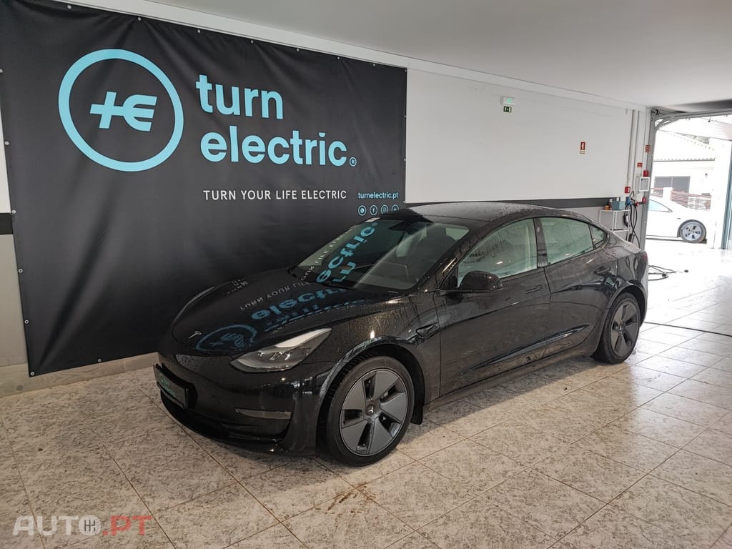 Tesla Model 3 Long Range AWD Dual Motor