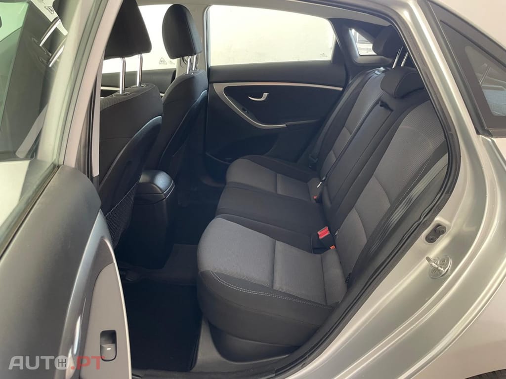 Hyundai i30 1.6 CRDi Blue Comfort J16