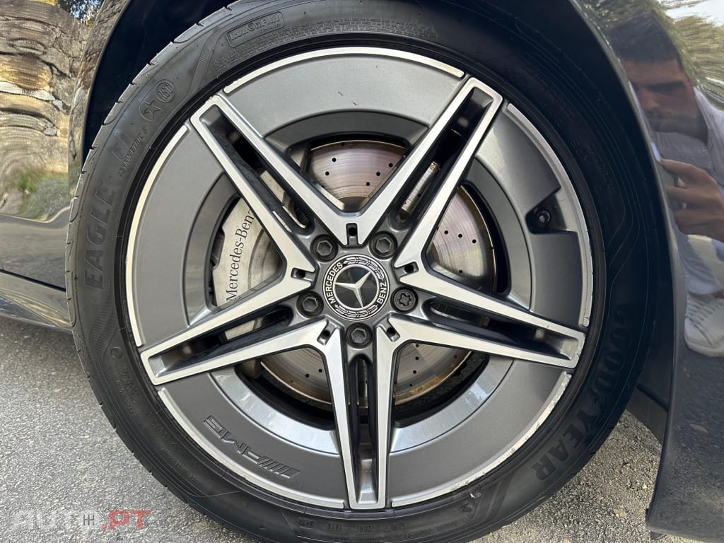 Mercedes-Benz C 300 e AMG Line
