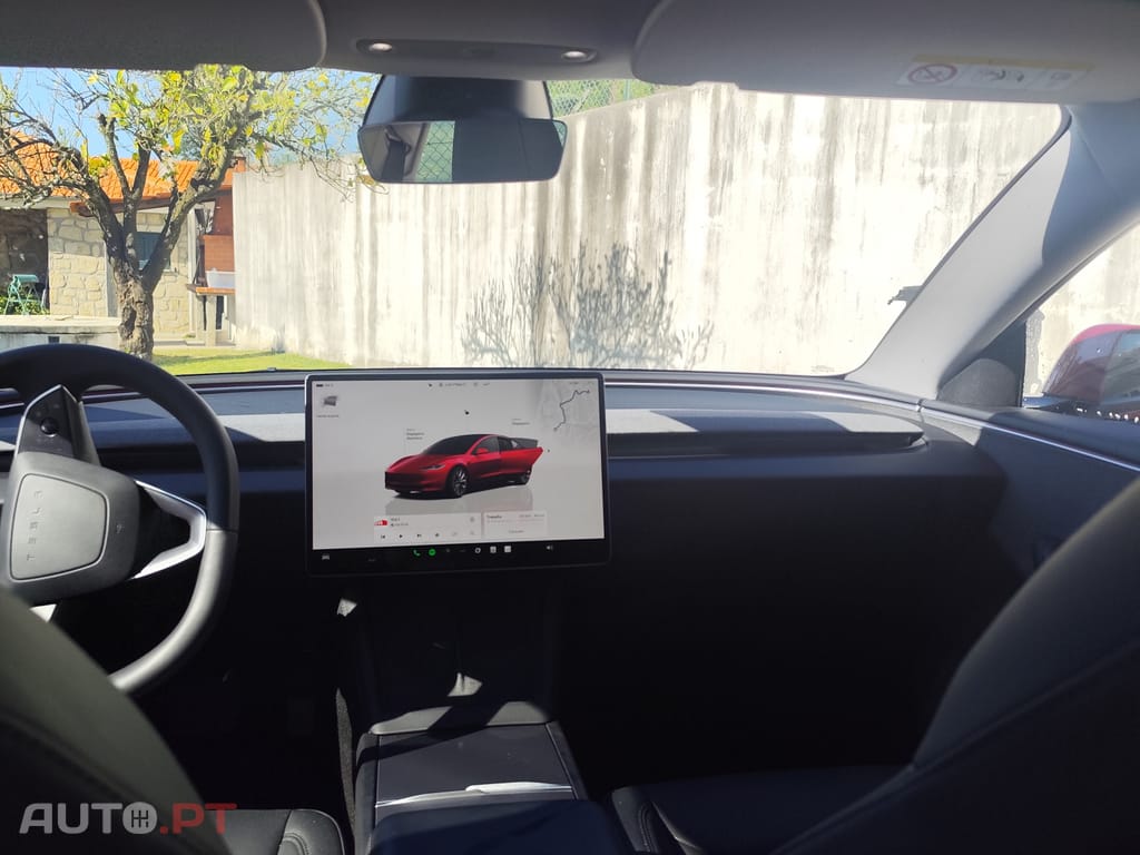 Tesla Model 3 RWD